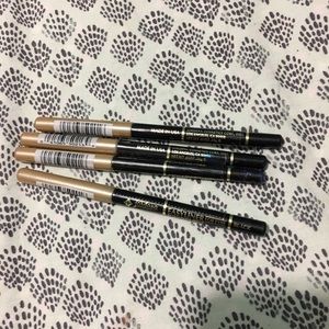 Jordana black eyeliners